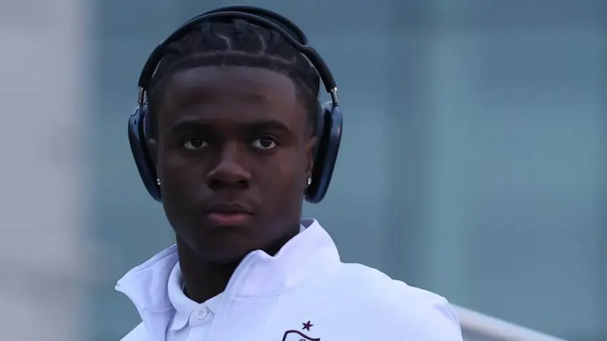 Trabzonspor’dan Galatasaray’a 42 numaralı Oulai göndermesi: Kendinizi bu kadar paralamayın! haberinin görseli