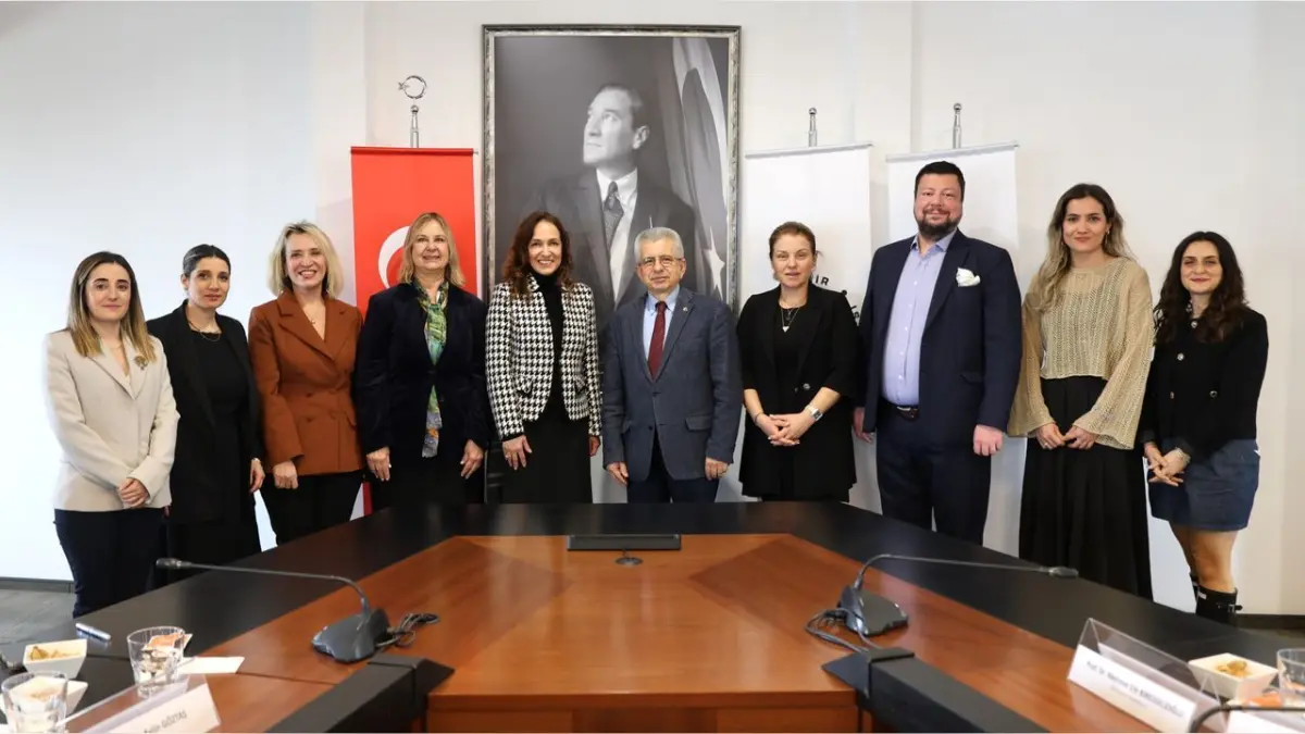 İEÜ ile Karşıyaka Belediyesi’nden anaokulları için eğitim iş birliği haberinin görseli