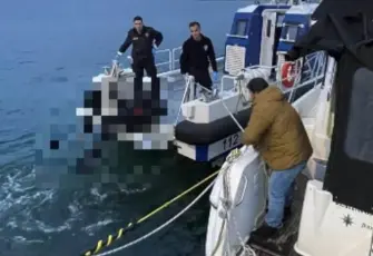 Kocaeli’de denizden dalgıç kıyafetli ceset çıkarıldı!