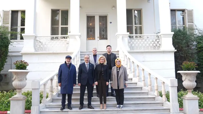 AK Parti’li Bursalı’dan Ege Üniversitesi Rektörü Alcı’ya hayırlı olsun ziyareti