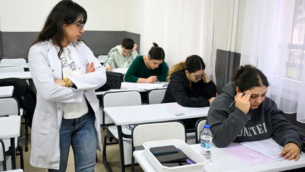 BELGEM ile gençlere sınav hazırlığında tam destek haberinin görseli