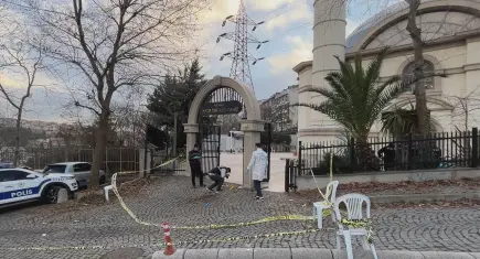 Cenazede miras kavgası: Ağabey kardeşini silahla vurdu