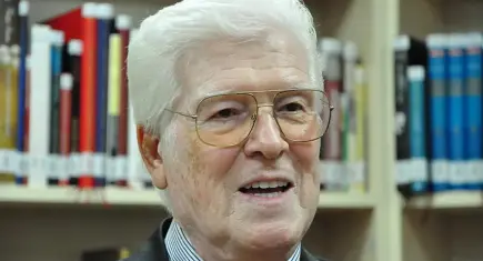 Haldun Dormen’in cenazesinde fenalaşmıştı: İzzet Günay kimdir? İzzet Günay kaç yaşında?