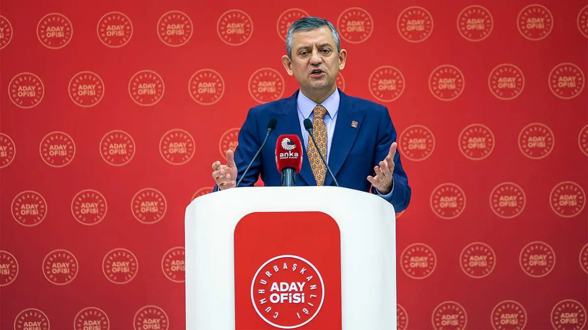 İBB kreşindeki şiddet iddiasına CHP lideri Özel'den yanıt: Görüntülerde hiçbir olumsuzluk yok haberinin görseli