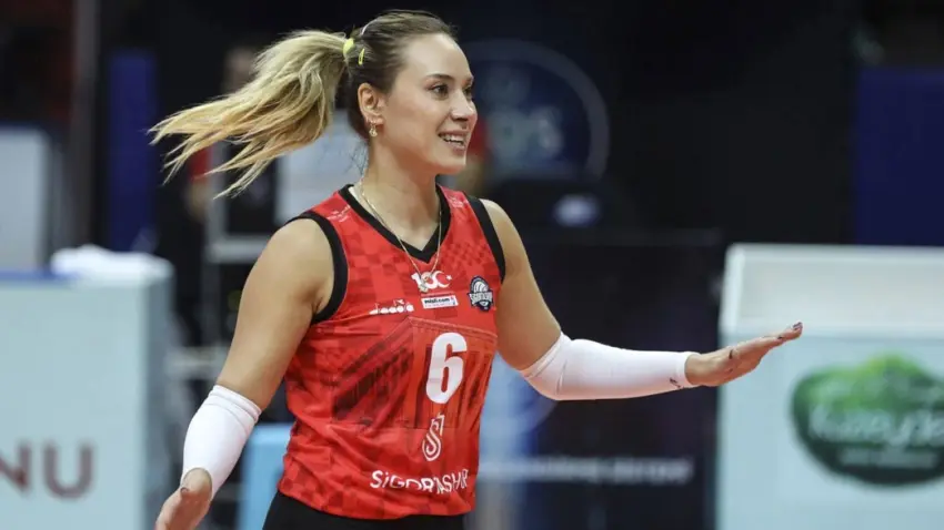 İBB soruşturmasında gözaltına alınan eski voleybolcu Derya Çayırgan sessizliğini bozdu