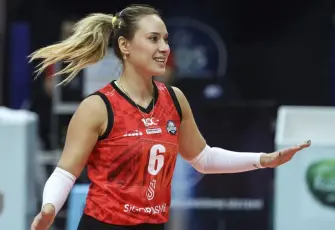 İBB soruşturmasında gözaltına alınan eski voleybolcu Derya Çayırgan sessizliğini bozdu