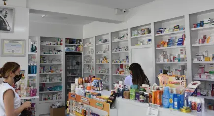 Türk Eczacıları Birliği: Hasta ile eczacı karşı karşıya