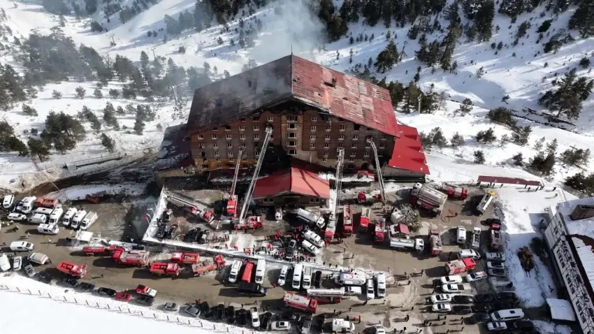 78 kişinin öldüğü otel faciasının ardından skandallar bitmiyor: Yeni otel de kaçak çıktı! haberinin görseli