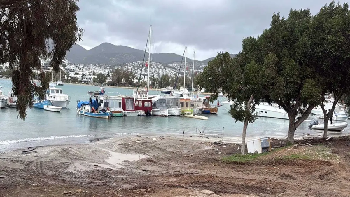 Bodrum’da kaçak bağlama operasyonu: 60 tekneye 1,5 milyon lira ceza! haberinin görseli