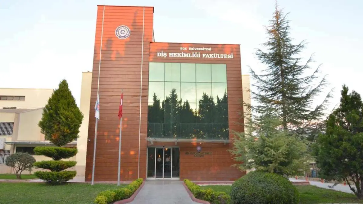 Ege Üniversitesi Diş Hekimliği’nde yapay zeka destekli hasta arama sistemi haberinin görseli
