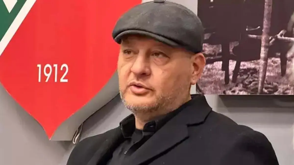 Karşıyaka’da Başkan Aygün Cicibaş istifa etti haberinin görseli