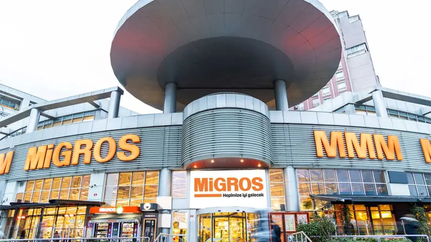 Migros, tüm dağıtım merkezlerindeki 7 bini aşkın çalışanı kadrosuna aldı haberinin görseli