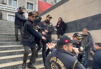 Şişli’deki vahşette kan donduran detaylar: Cesedi parçalayıp berbere gitmişler!