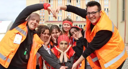 Toplum gönüllüsü gençler afetlere karşı sahada güçleniyor
