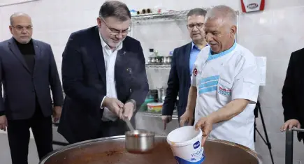 AK Parti İzmir İl Başkanı Saygılı’dan İNSANDER’e destek 