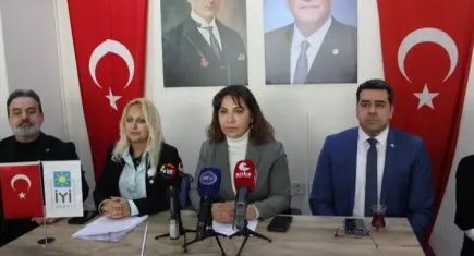 İYİ Parti'li Doğan: İzmir’in sorunları AK Parti-CHP polemiğine kurban ediliyor