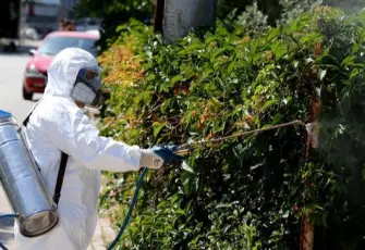 Karşıyaka’da kış dönemine özel ilaçlama çalışmaları başladı