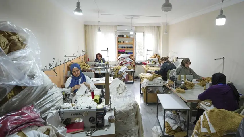 Kolektif Etki Programı Derneği kadınları meslek sahibi yapıyor