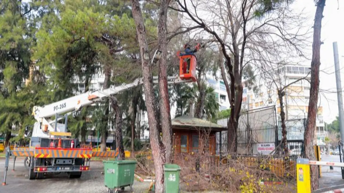 Konak'ın okullarında hazırlık mesaisi haberinin görseli