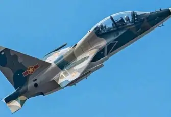 Vietnam’da eğitim uçağı düştü: Pilot sağ kurtuldu