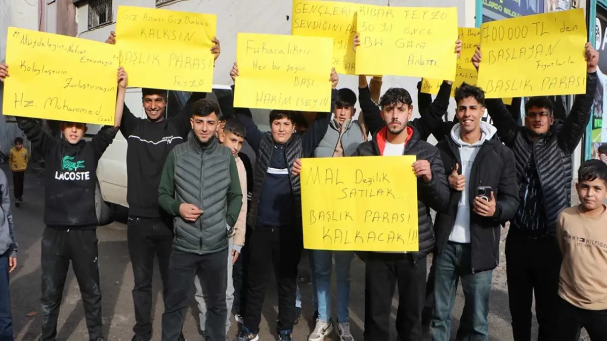 "Kibar Feyzo" gerçek oldu: Adanalı gençlerden 1 milyon TL'lik  başlık parası isyanı! haberinin görseli