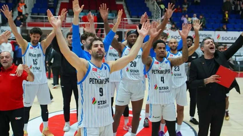 Aliağa Petkimspor çeyrek finali garantiledi