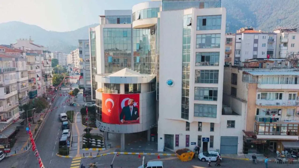 Balçova Belediyesi 2025 yılında 105 bin talebi yanıtladı haberinin görseli