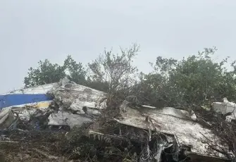 Kolombiya'da 15 kişiyi taşıyan uçak düştü: Kurtulan olmadı