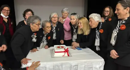 Türk Kadınlar Birliği Bayraklı’da yeni dönem heyecanı: Nihal Bulmamış güven tazeledi