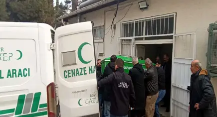 Yeni aldıkları otomobil mezarları oldu: 3 kardeş aynı kazada can verdi!