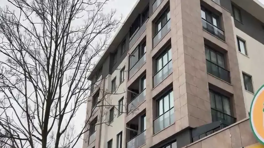 Beylikdüzü’nde siteye silahlı saldırı; güvenlik görevlisi ağır yaralandı haberinin görseli