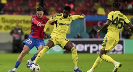 Fenerbahçe, UEFA Avrupa Ligi'nde play-off’a kaldı