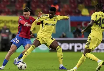 Fenerbahçe, UEFA Avrupa Ligi'nde play-off’a kaldı