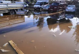İzmir’de sağanak sonrası hasarlar tespit edildi