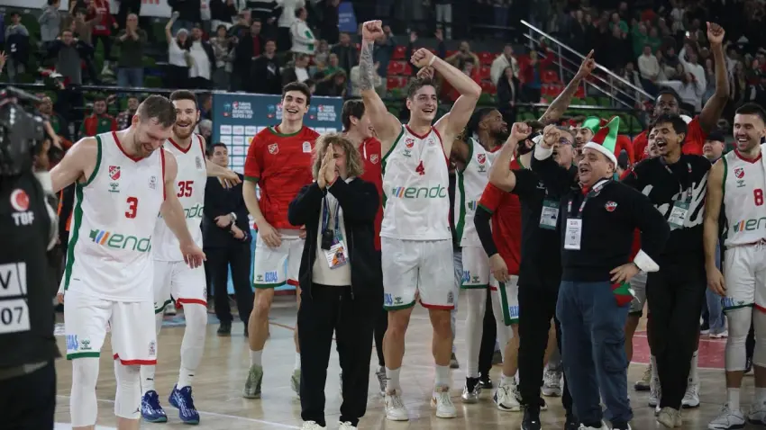 Karşıyaka, lider Fenerbahçe Beko’yu evinde ağırlıyor