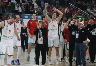 Karşıyaka, lider Fenerbahçe Beko’yu evinde ağırlıyor