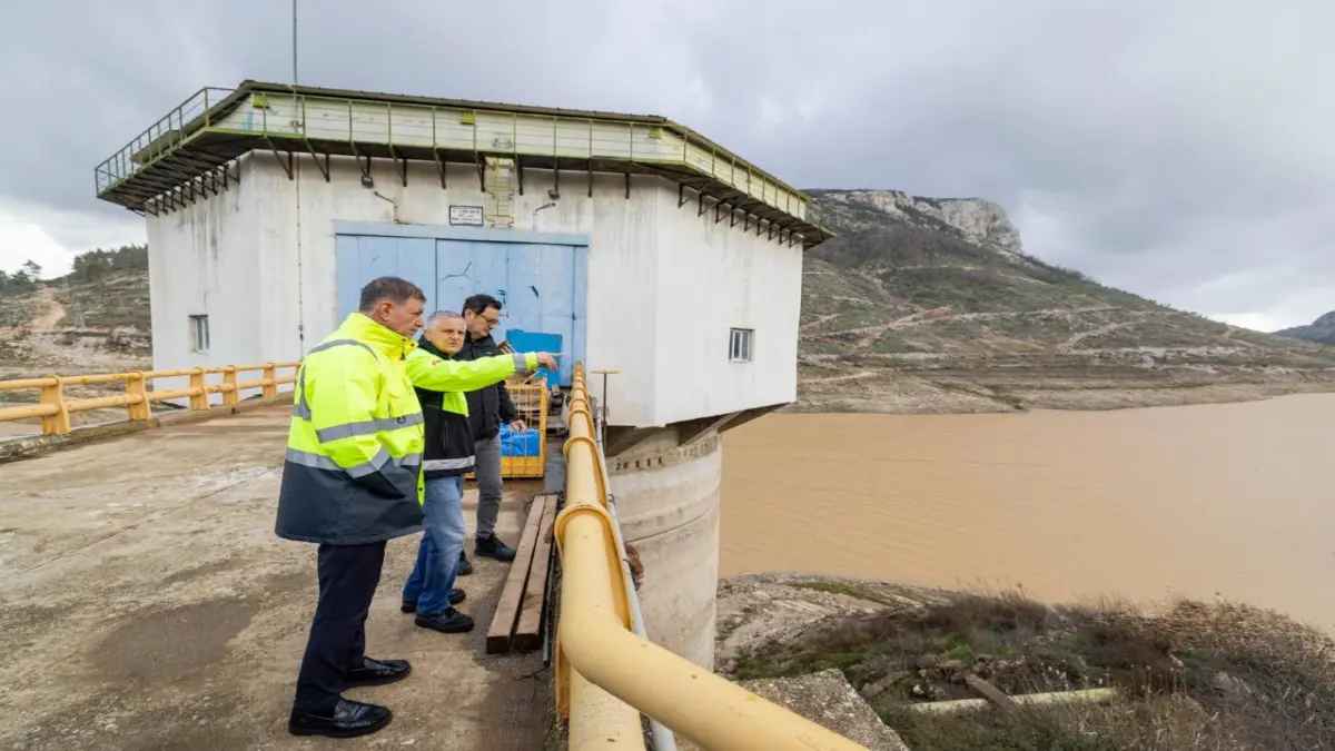 Başkan Tugay: İzmir 2026’da su sıkıntısı yaşamayacak haberinin görseli