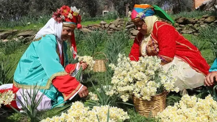 Bayındır Nergis ve Kuru Çiçek Festivali olumsuz hava koşulları nedeniyle iptal edildi
