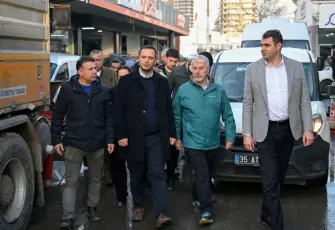 Bornova’da sel mesaisi