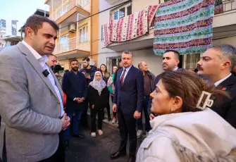 Buca’da sel ziyareti: Duman ve Güç zarar gören mahallelerde inceleme yaptı