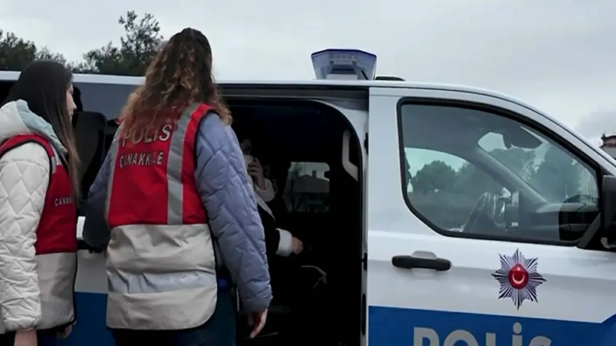 Çanakkale’de fuhuş operasyonu: 6 kişi gözaltına alınırken, 8 kadın kurtarıldı haberinin görseli