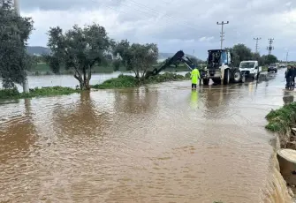 İzmir Büyükşehir Belediyesi’nden altyapı bölgelerinde hızlı müdahale