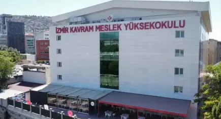 İzmir Kavram MYO’nun adı değişti