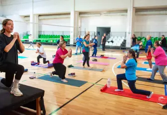 Karşıyaka’da sağlıklı yaşama spor desteği