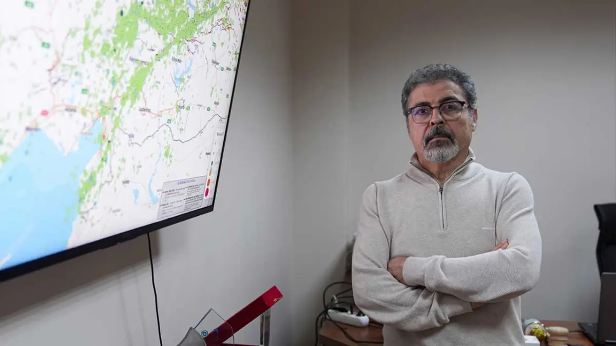 Prof. Dr. Sözbilir'den Kahramanmaraş merkezli depremlerde kırılmayan faylara ilişkin uyarı başlıklı video haberin görseli