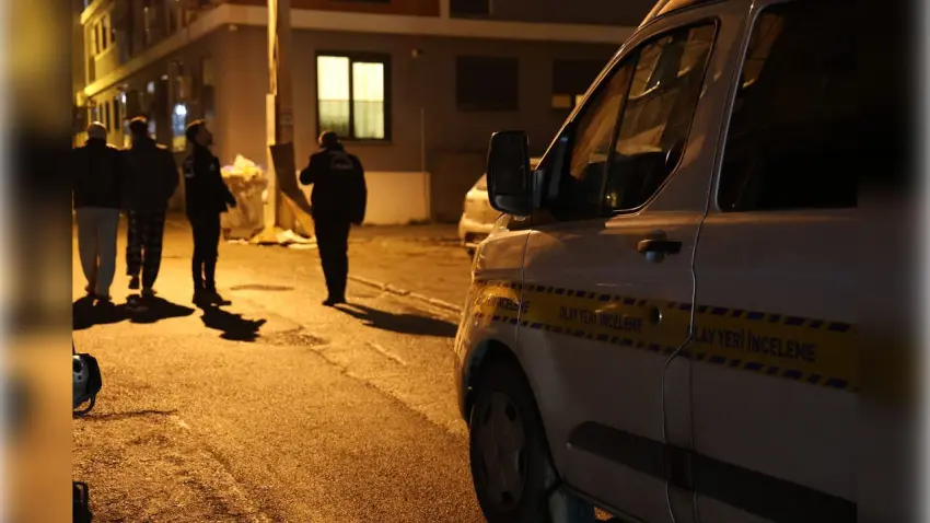 Bayraklı’da yol verme tartışması bıçaklı kavgaya dönüştü