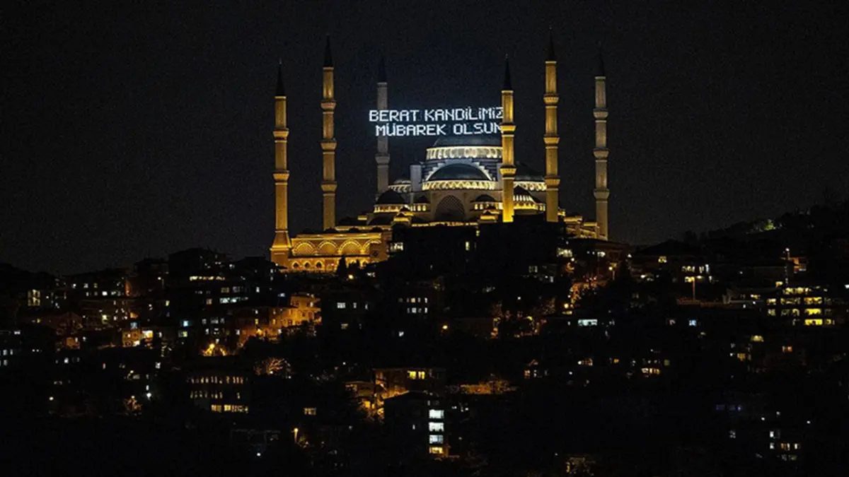 Berat Kandili yarın idrak edilecek haberinin görseli