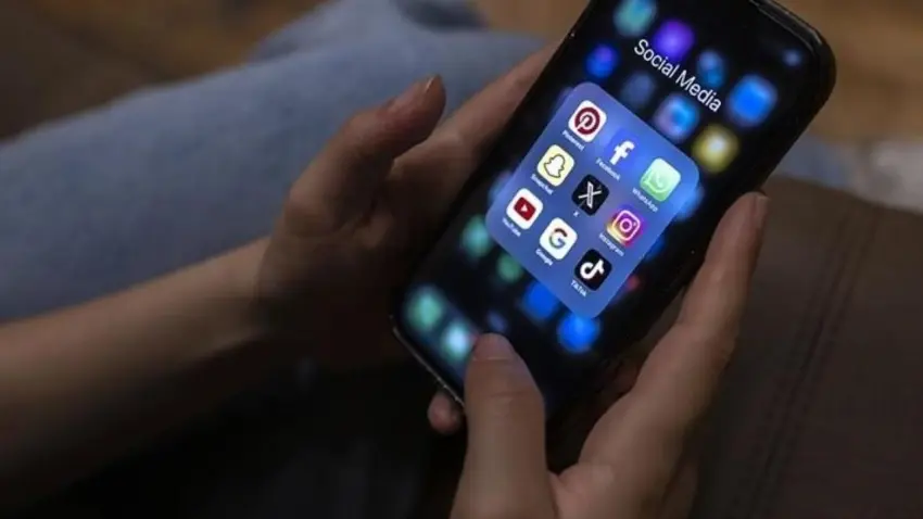 15 yaşından küçük çocuklar, sosyal medya hesabı açamayacak