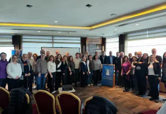 İzmir'de rehberlere akademik seminer