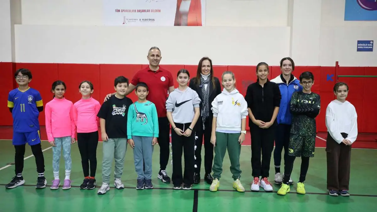 Karşıyaka’da 200 gencin sportif yetenek ölçümleri yapıldı haberinin görseli